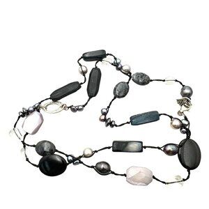 Silpada Womens Necklace N1796 Downtown Necklace Hematite Chalcedony Black Silver